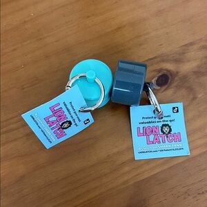 Lion Latch Keychain Storage Containers X 2